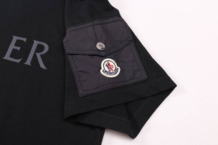 Moncler logo-print Cotton T-shirt