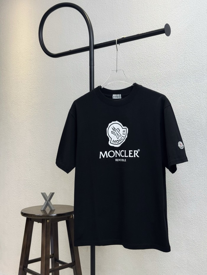 Moncler Classic Logo Print Cotton Short Sleeves Tee