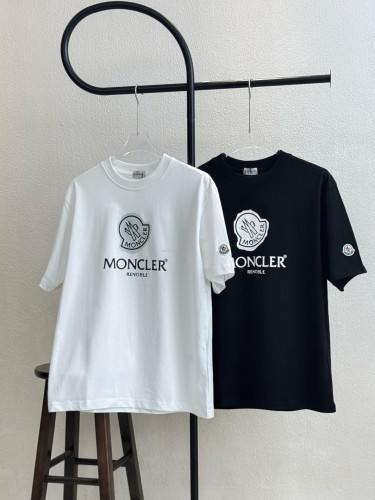Moncler Classic Logo Print Cotton Short Sleeves Tee