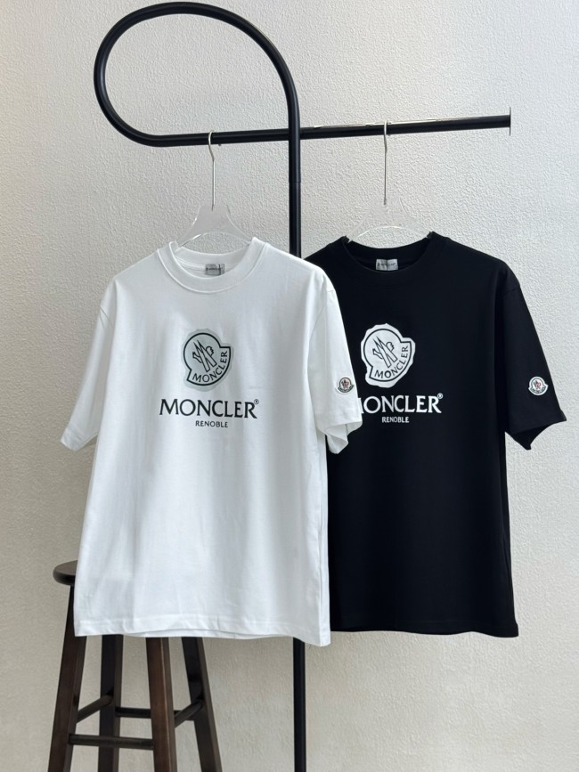 Moncler Classic Logo Print Cotton Short Sleeves Tee