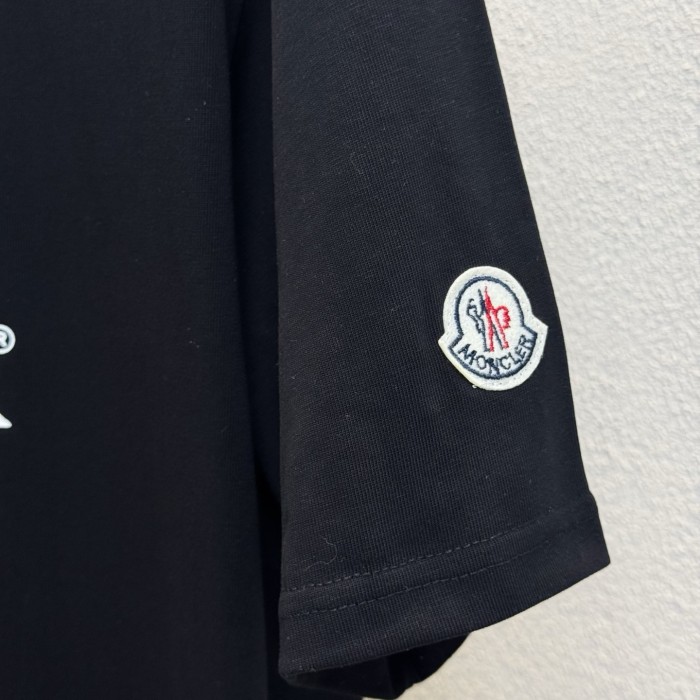 Moncler Classic Logo Print Cotton Short Sleeves Tee