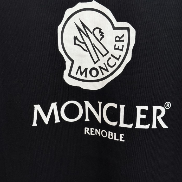 Moncler Classic Logo Print Cotton Short Sleeves Tee