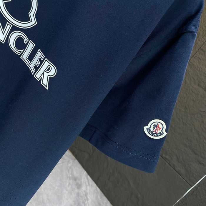 Moncler Logo Cotton Short-sleeved T-shirt