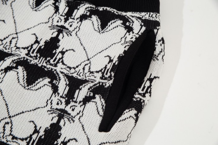 Burberry Classic Logo Knitted Shorts