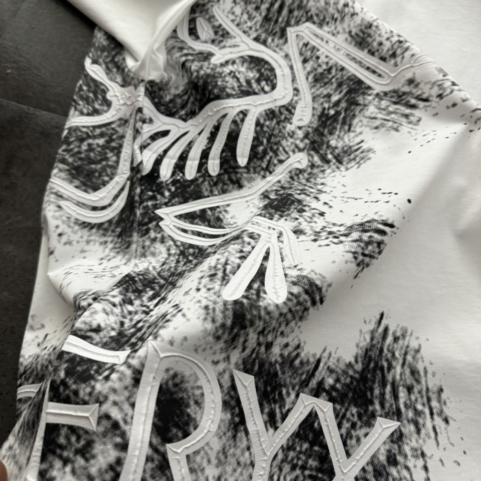 Arc'teryx Classic Logo Cotton Short Sleeve T-Shirts