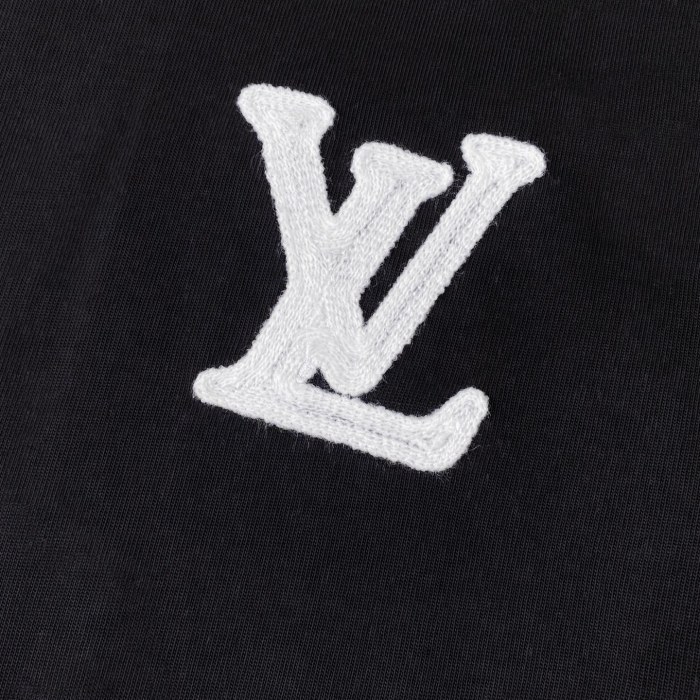 Louis Vuitton Classic Monogram Logo Patch Short-sleeved T-shirt