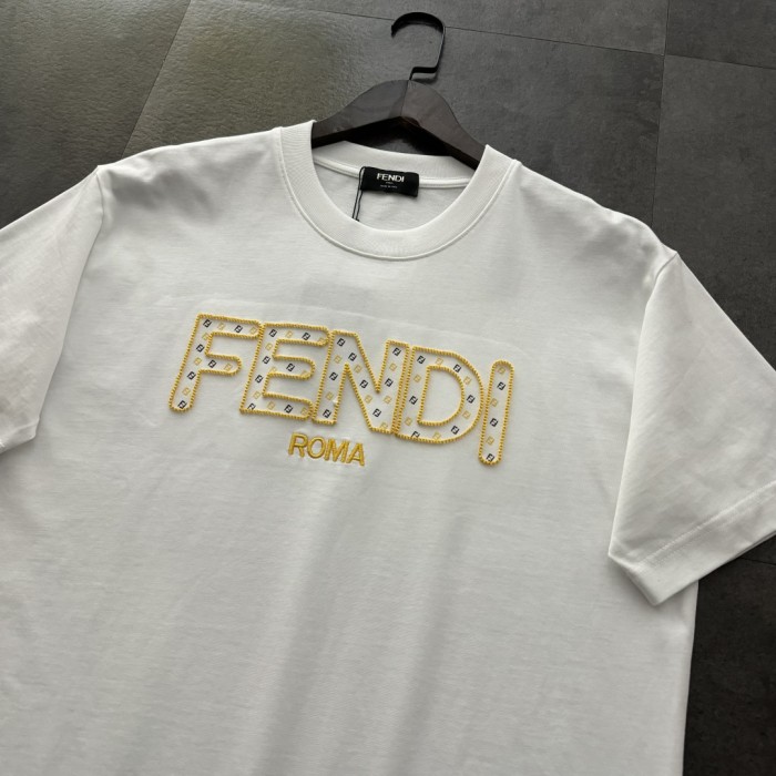 Fendi Hollow Embroidery Cotton Short Sleeve T-Shirt