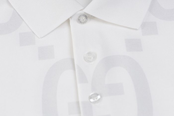 Gucci GG Logo Print Cotton Short Sleeved T-shirt
