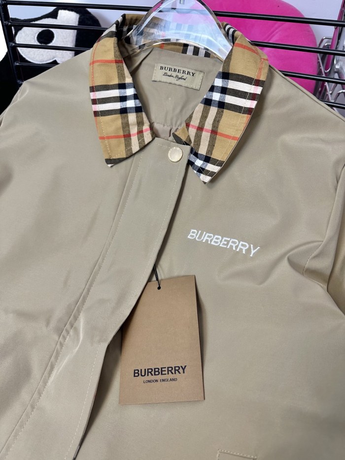 BURBERRY Classic Plaid Polo Collar Jacket