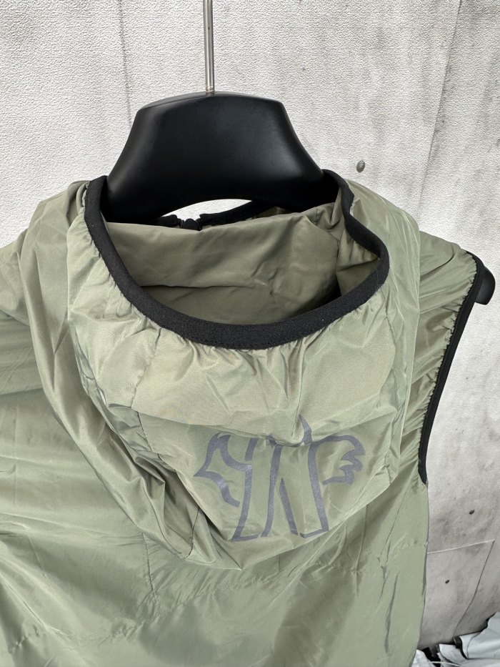 MONCLER Hooded Reflective Printed Vest