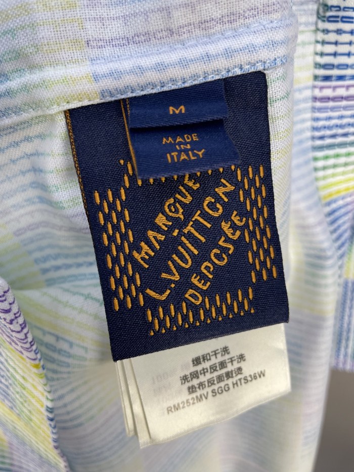 Louis Vuitton Graphic Printed Short-Sleeved Shirt