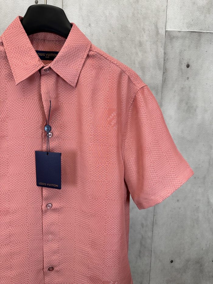 Louis Vuitton Silk Short Sleeved Shirt