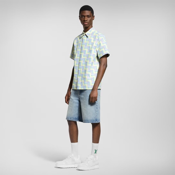 Louis Vuitton Graphic Printed Short-Sleeved Shirt
