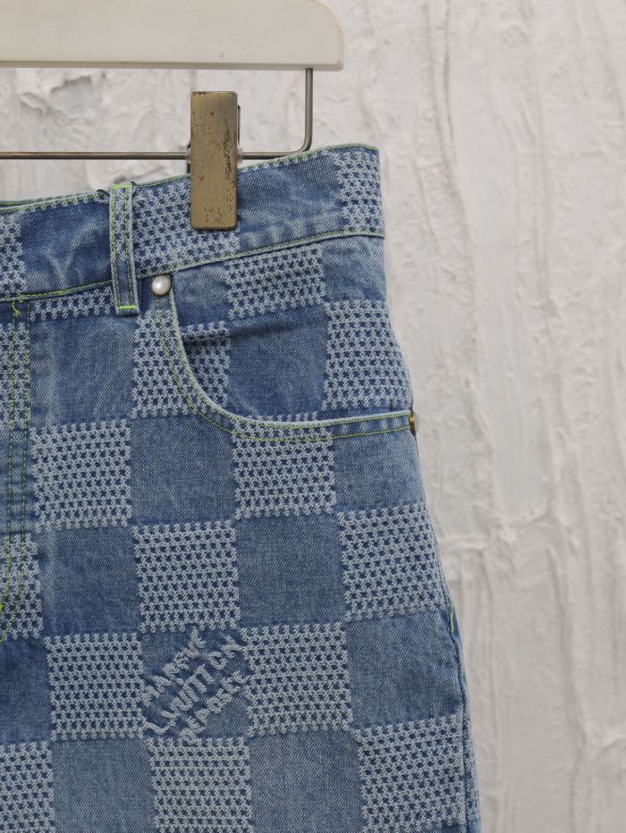 LOUIS VUITTON Jacquard Catwalk Denim Shorts