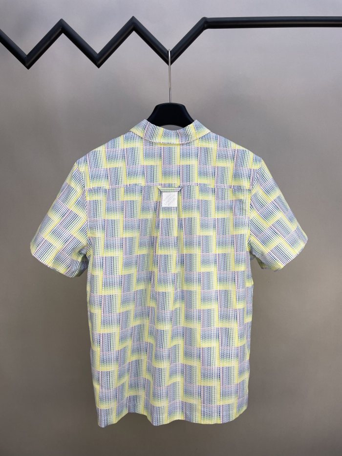 Louis Vuitton Graphic Printed Short-Sleeved Shirt