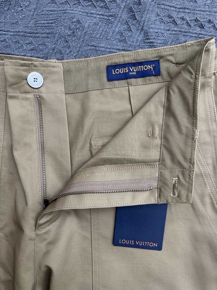 Louis Vuitton Cotton Cargo Shorts