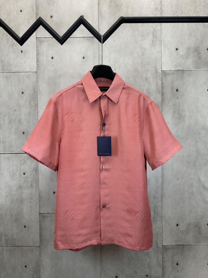 Louis Vuitton Silk Short Sleeved Shirt