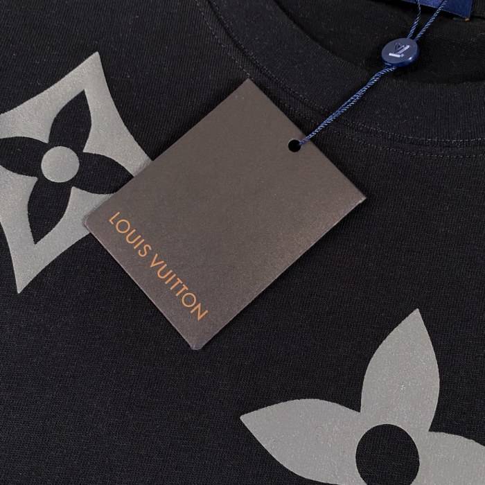 Louis Vuitton Four-Leaf Clover Print Monogram T-Shirt