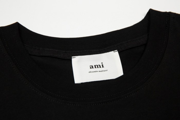 Ami Embroidery De Coeur T-Shirt
