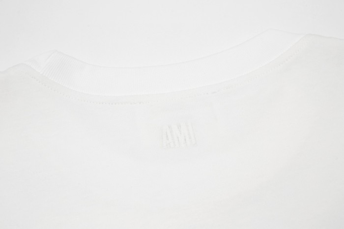 Ami Embroidery De Coeur T-Shirt