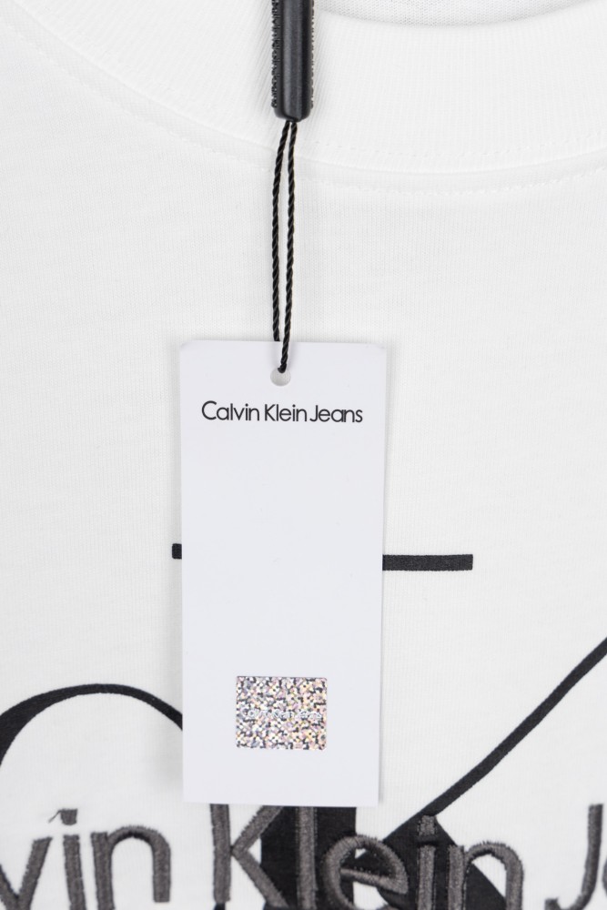 Calvin Klein Embroidered Short-sleeved T-shirt
