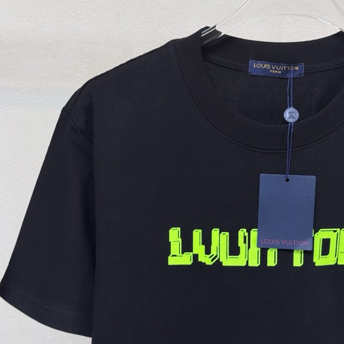 Louis Vuitton Short Sleeved T-shirt with Printed Logo
