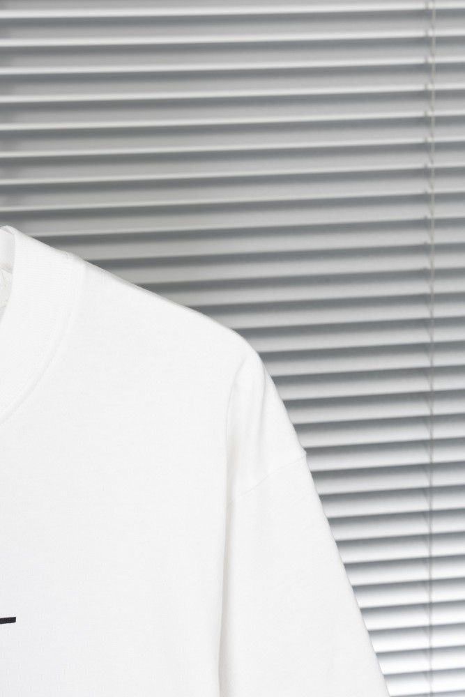 Calvin Klein Embroidered Short-sleeved T-shirt