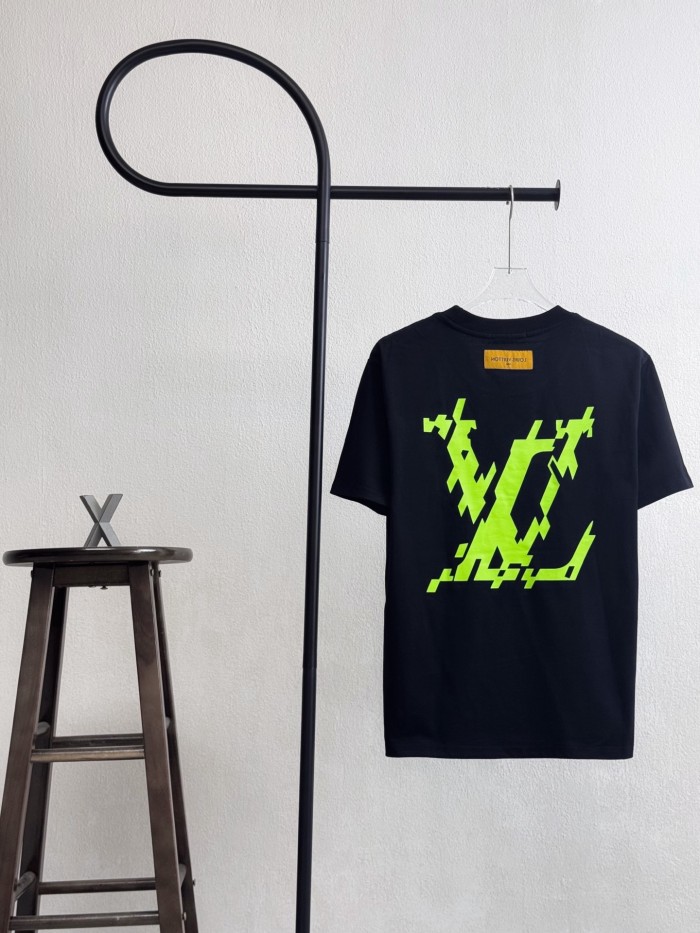 Louis Vuitton Short Sleeved T-shirt with Printed Logo
