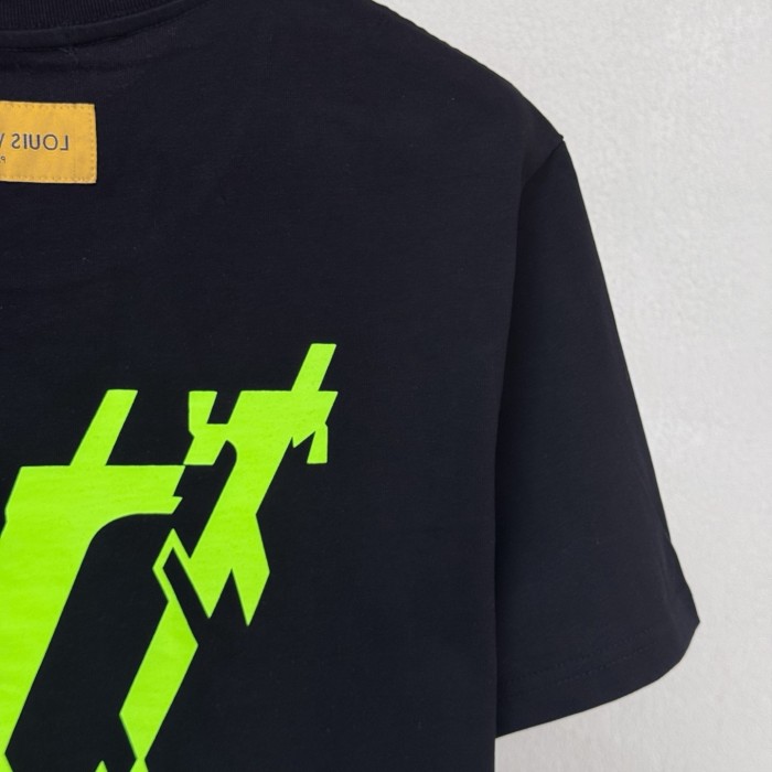 Louis Vuitton Short Sleeved T-shirt with Printed Logo