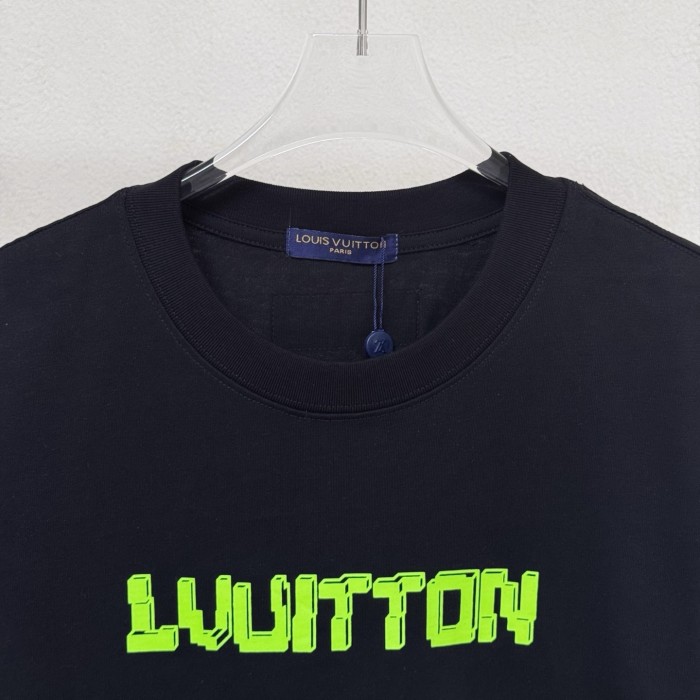 Louis Vuitton Short Sleeved T-shirt with Printed Logo