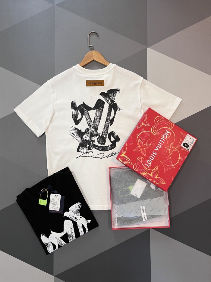 Louis Vuitton Peace Dove Sketch Short Sleeve T-shirt