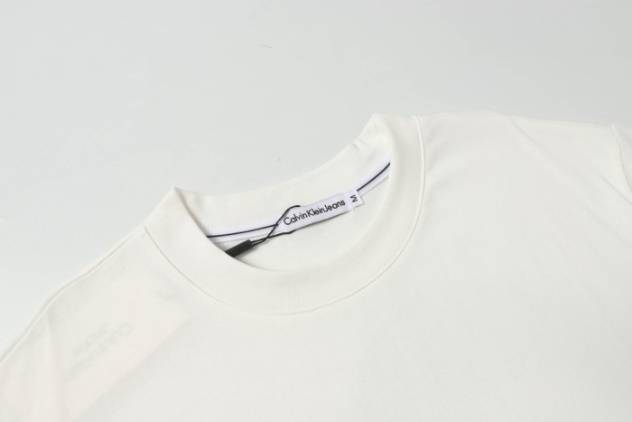 Calvin Klein Relaxed Fit Spray Print T-shirt
