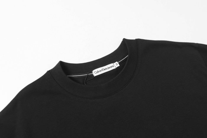 Calvin Klein Relaxed Fit Spray Print T-shirt