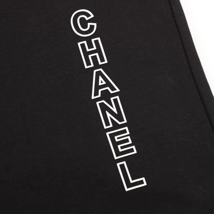 CHANEL LOGO COTTON SHORT SLEEVE T-SHIRT
