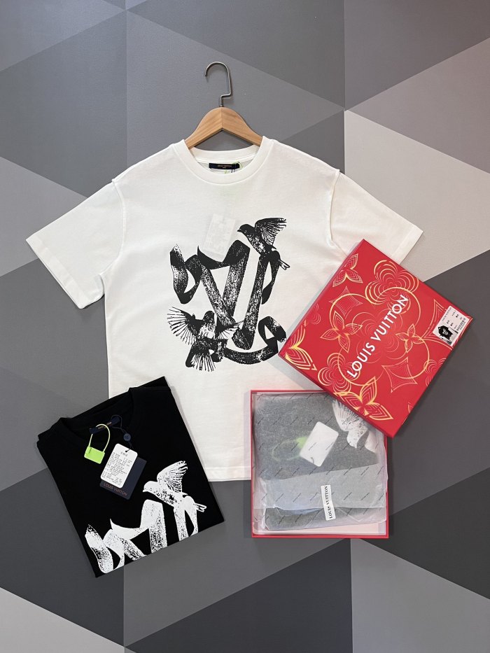 Louis Vuitton Peace Dove Sketch Short Sleeve T-shirt