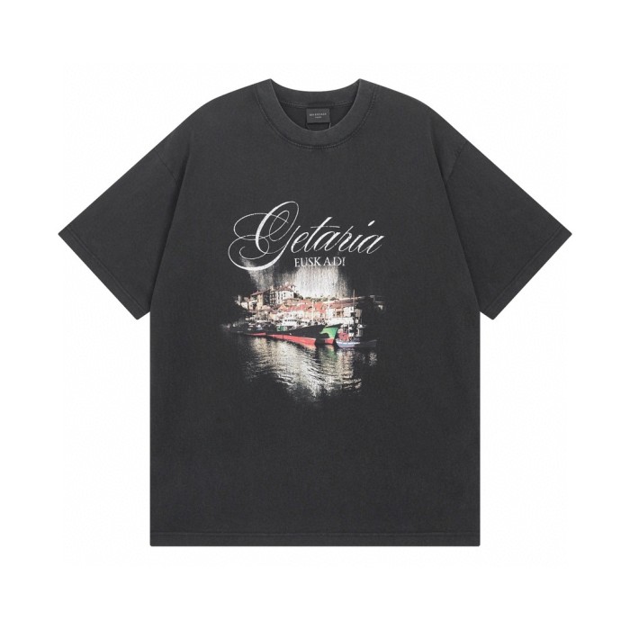 Balenciaga Men's Getaria T-shirt Oversized in Black Faded