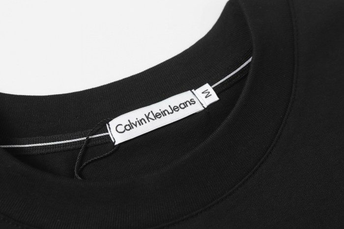 Calvin Klein Relaxed Fit Spray Print T-shirt