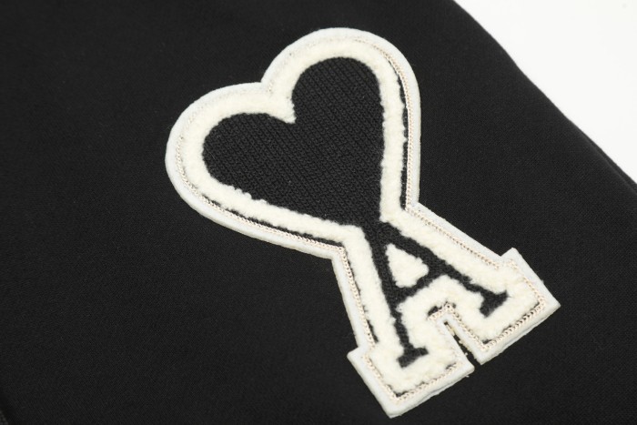 AMI PARIS EMBROIDERED SHORTS