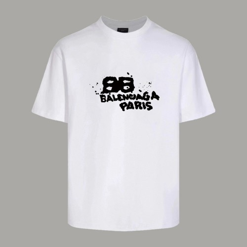 Balenciaga Men's Dirty Paris Logo T-Shirt