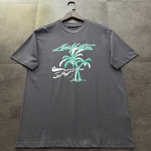 Louis Vuitton Holiday Style Short Sleeve T-Shirt