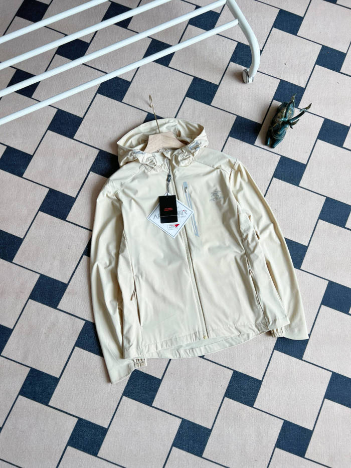 Arc'teryx Sun Protection Jacket