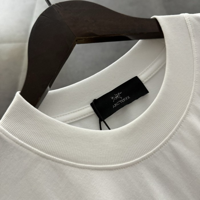 Arc'teryx 3D Embroidered Short-sleeved T-shirt