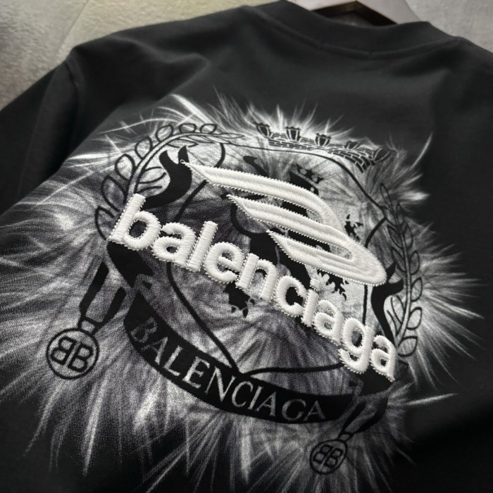 Balenciaga Logo Embroidered Short-Sleeved T-Shirt