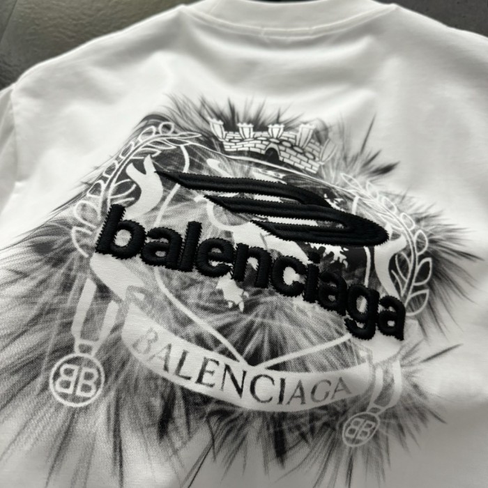 Balenciaga Logo Embroidered Short-Sleeved T-Shirt