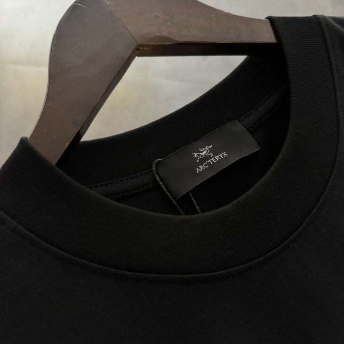 Arc'teryx 3D Embroidered Short-sleeved T-shirt