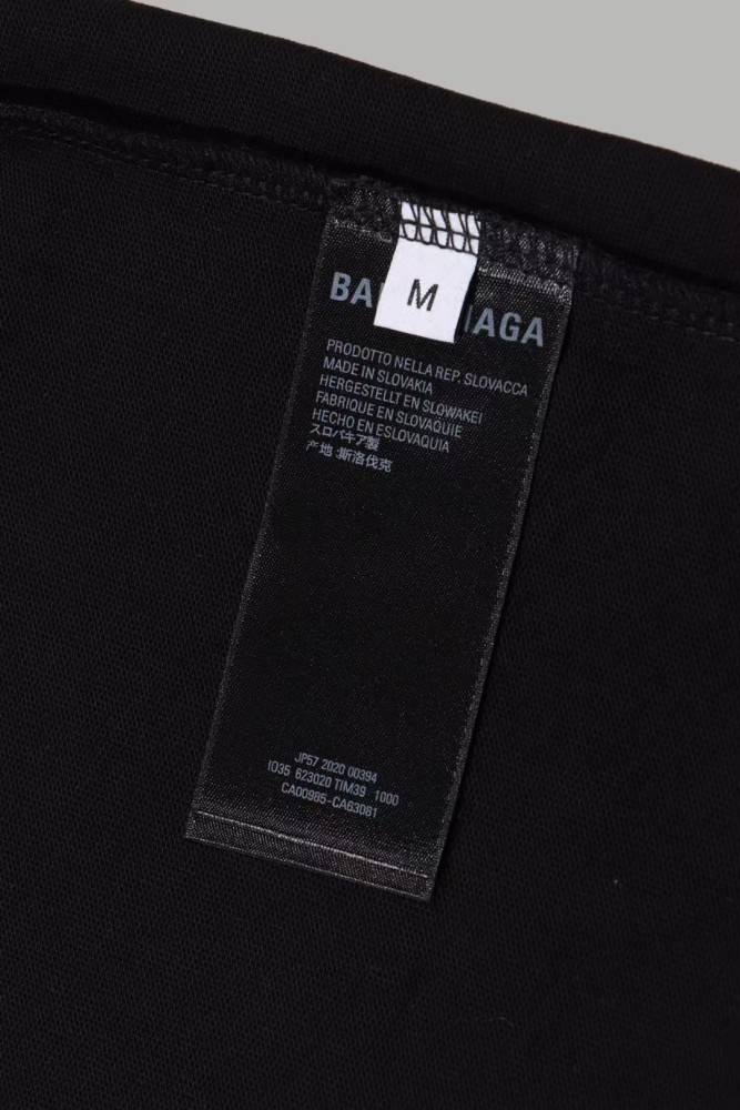 BALENCIAGA VALENTINE SERIES RETURNS T-SHIRT