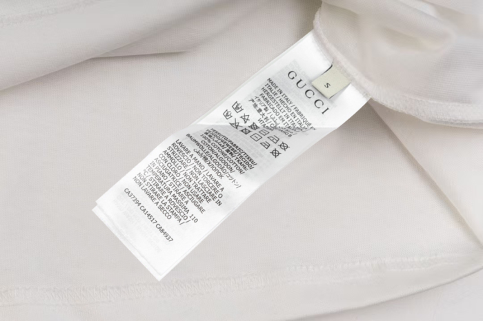 GUCCI Cotton Jersey Printed T-shirt in off white