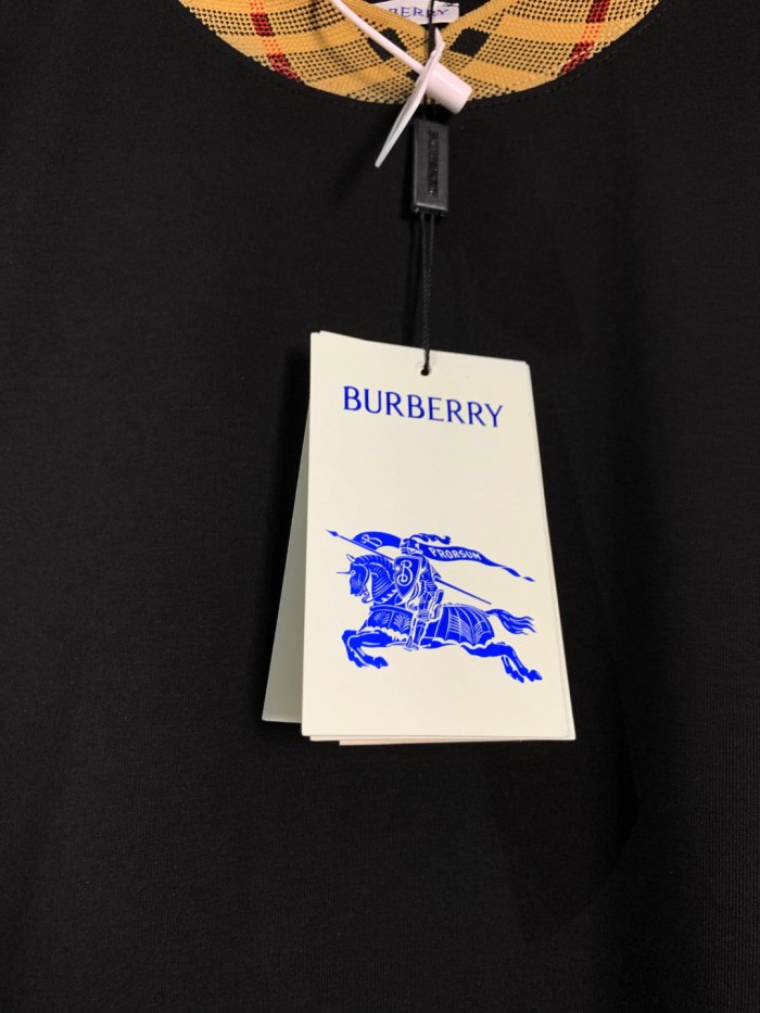 Burberry Check Trim Cotton T-shirt in Chalk