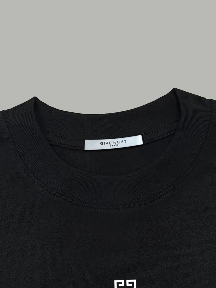 Givenchy Slim Fit T-shirt in Cotton