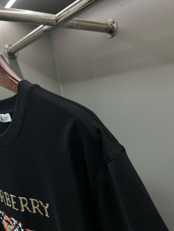 Burberry Cross Stitch EKD​ Cotton T-shirt